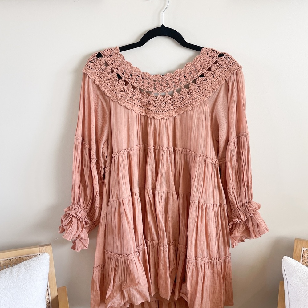 Free People Light pink, flowy dress